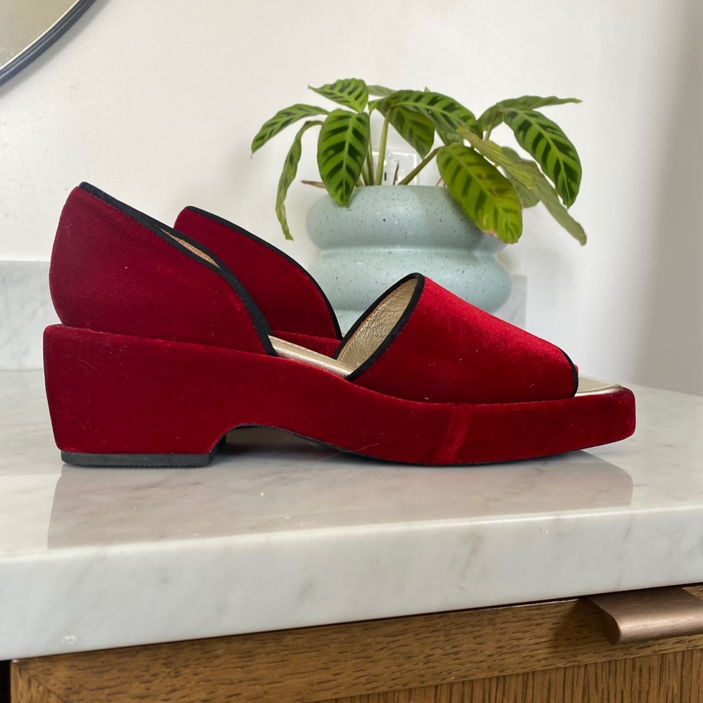 Suzanne Rae never worn pristine mules 39 womens